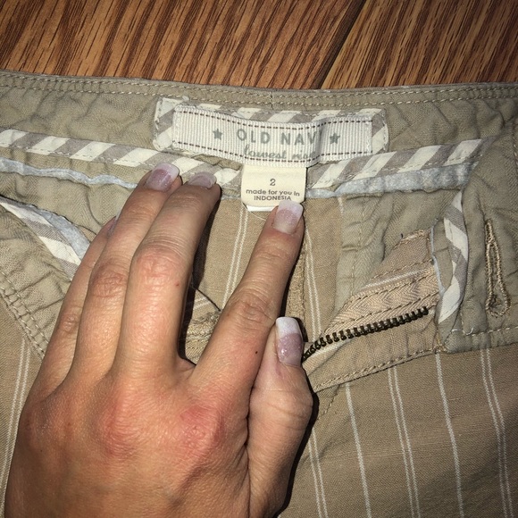 Old Navy Shorts - Picture 3 of 3